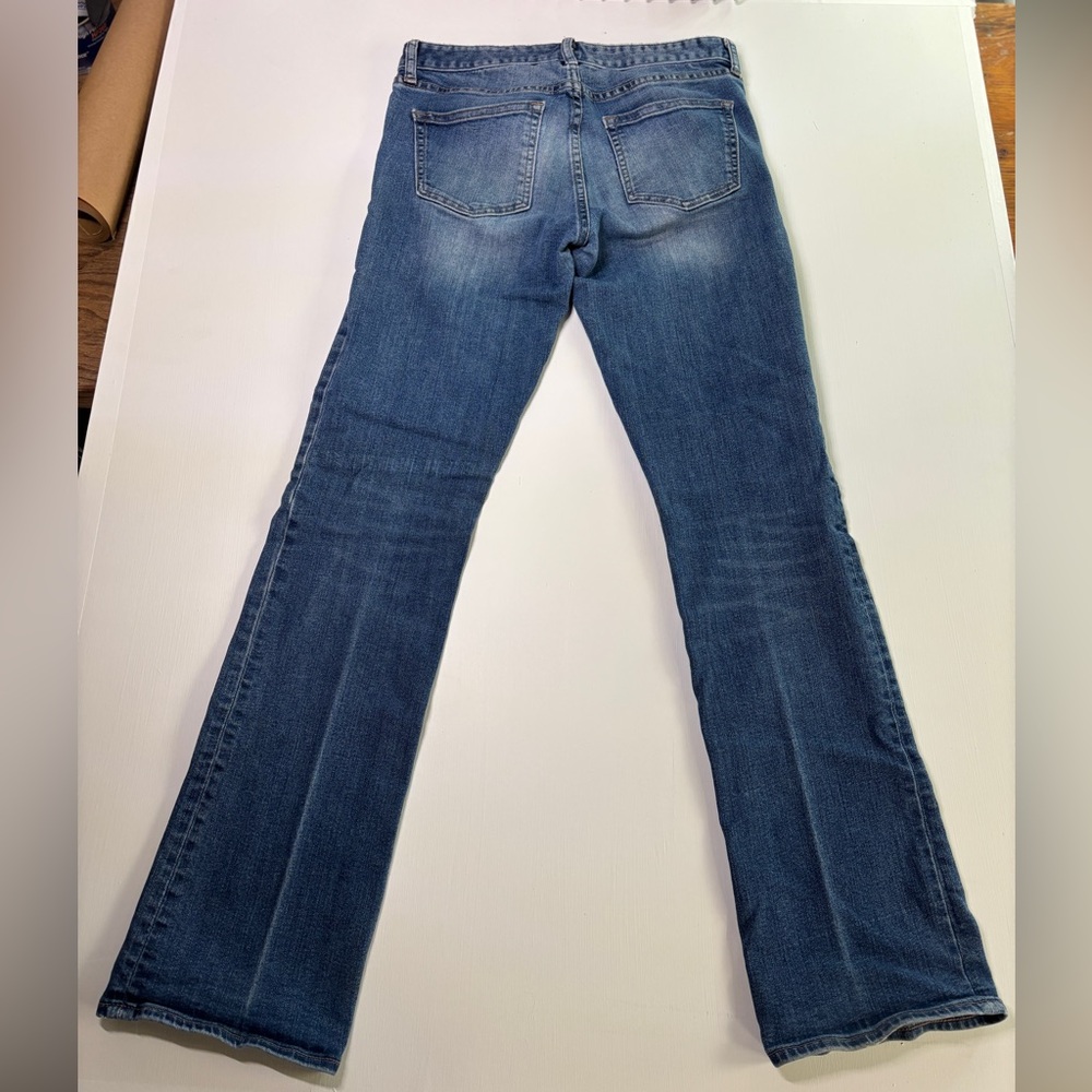 Gap 1969 Women’s Size 27 Regular Bootcut Jeans Medium Wash Stretch Denim Classic - Picture 3 of 14